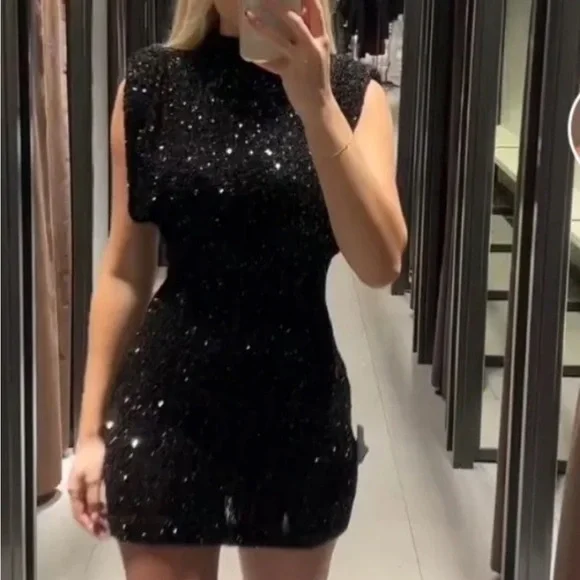 Zara SHOULDER PADS SEQUIN DRESS ZW COLLECTION 9489/108 - Picture 14 of 15